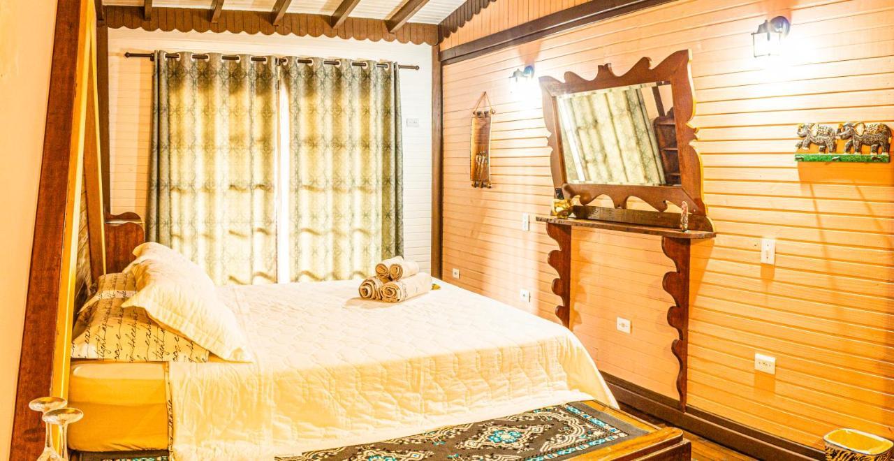 Pousada Casa Do Oscar Governador Celso Ramos Exteriör bild
